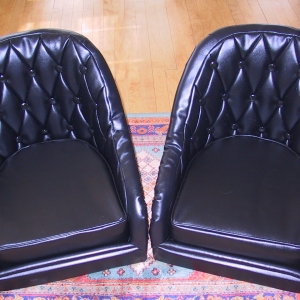 A restored Model A has new pleated, buttoned vinyl seats